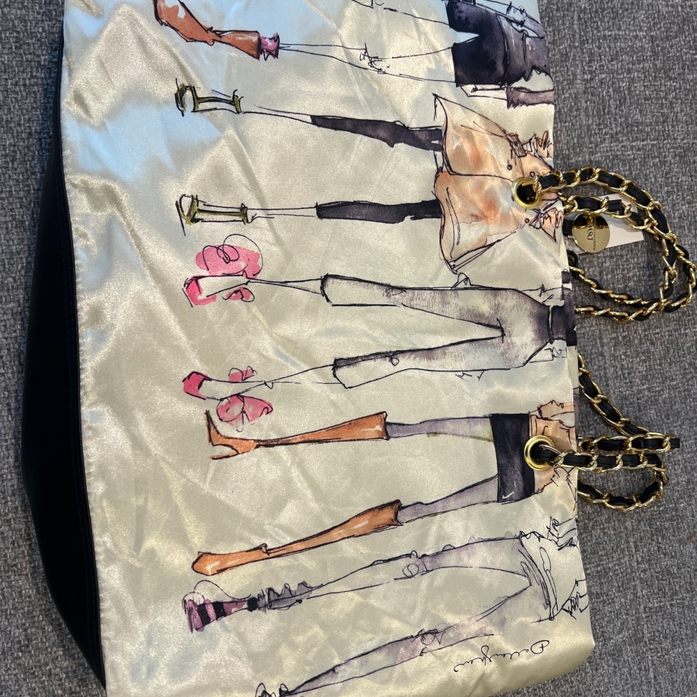 DSW Multicolor Fashion Print Tote Bag